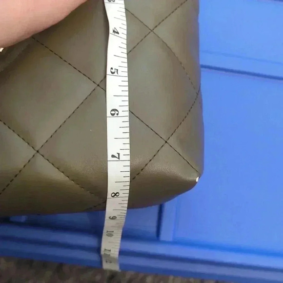 Guess travel bag - Picture 6 of 7